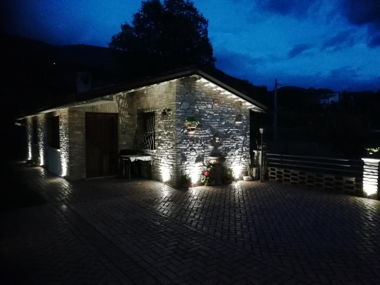 La Sorgente Del Subasio Apartments Ассізі Екстер'єр фото